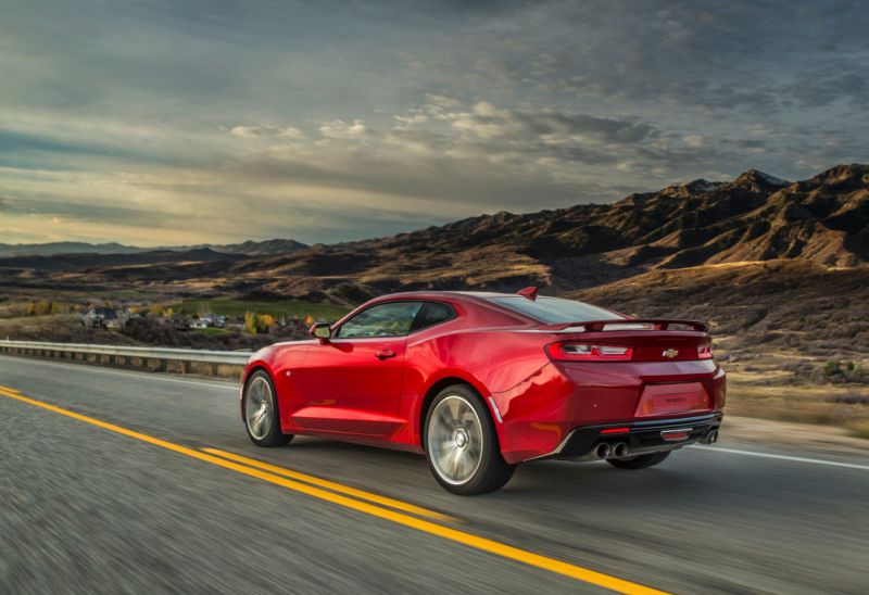 Chevrolet Camaro VI 2.0 (275 Hp) Automatic